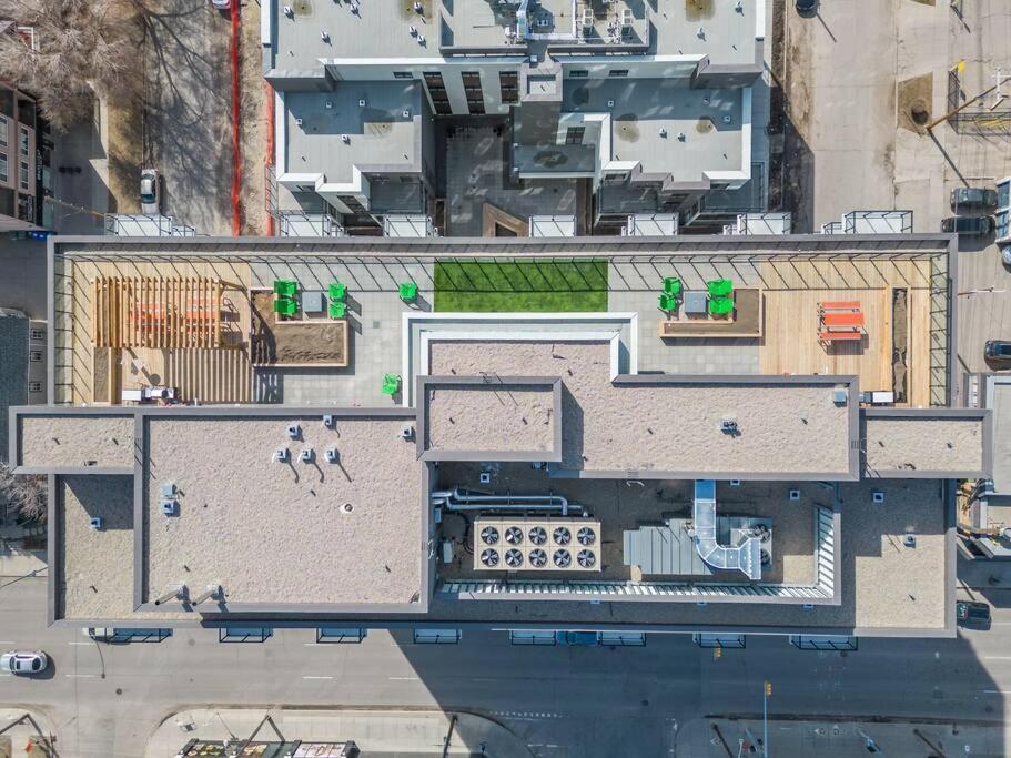 Apartamento Chic 1Br Kensington Unit W/Parking YYC Exterior foto